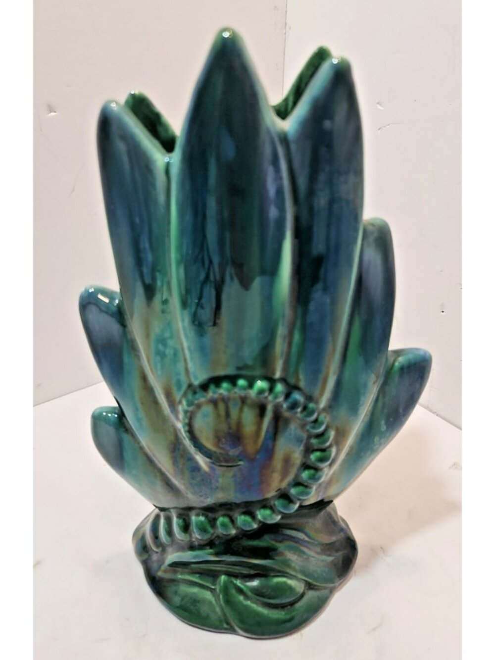 Vtg Royal Haeger R832 Iridescent Green Drip Glaze Vase With Octopus Tentacle